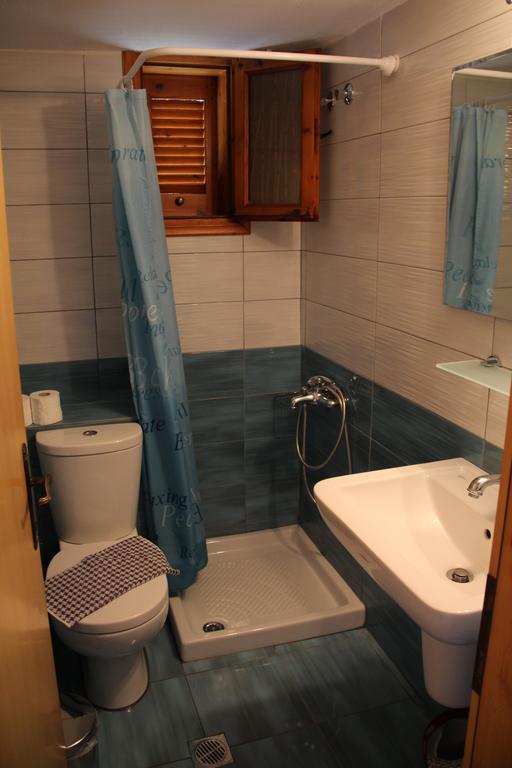 شقة Patroudis House Skala Rachoni  الغرفة الصورة