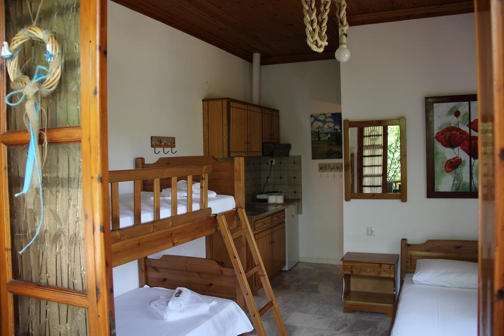 شقة Patroudis House Skala Rachoni  الغرفة الصورة