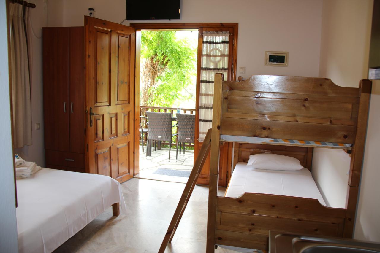 شقة Patroudis House Skala Rachoni  المظهر الخارجي الصورة
